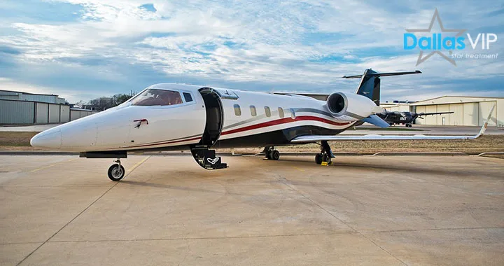 Learjet 60